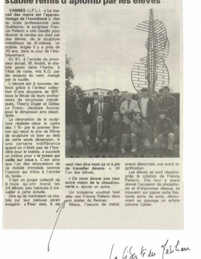 Article about the renovation of the stabile in La Liberté du Morbihan, 1993  © FP Collection/Archives de Rennes