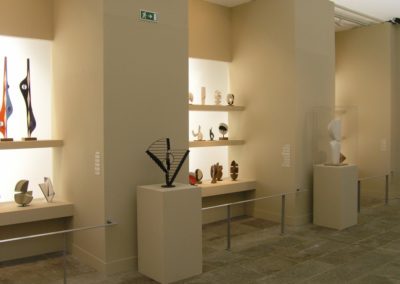 Exhibition at the Musée des Beaux-Arts de Rennes, 2005. Exhibition design: Eric Morin