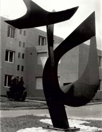 Structure, black metal, 1974, former Collège Robert Surcouf